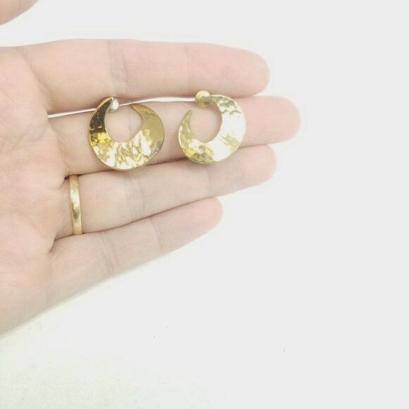 Vintage Gold Tone Stud Earrings, U Shape Design, Minimal Polished Classic Estate - Picture 3 of 5